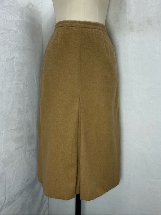 Brooks Brothers Dresses & Skirts - Vintage Brooks Brothers Camel Hair Pencil Skirt Size 4 Regular